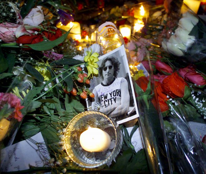 John Lennon je umrl 8. decembra leta 1980. FOTO: Reuters