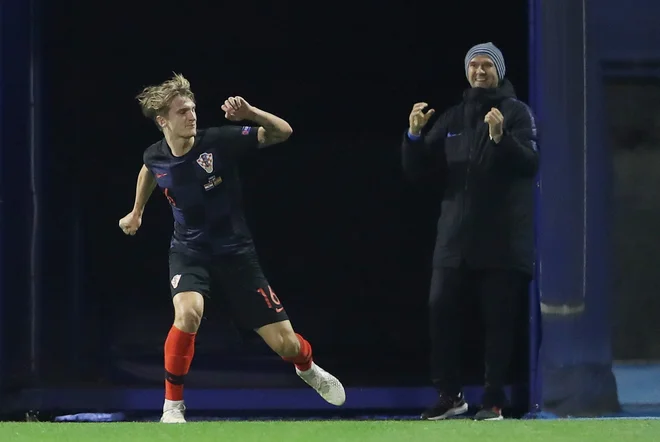 Tin Jedvaj je potrdil, da bi lahko imel vidno vlogo v reprezentanci svetovnih podprvakov v prihodnosti. FOTO: Reuters