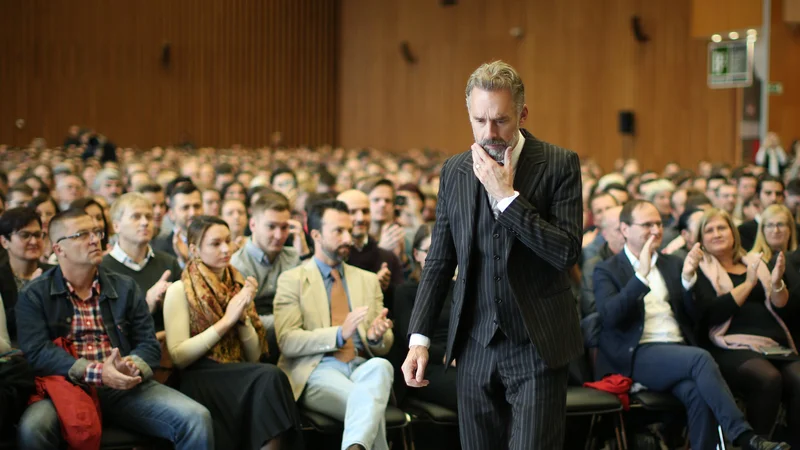 Fotografija: Kanadski klinični psiholog Jordan Peterson je novembra predaval v Ljubljani. FOTO: Jure Eržen/Delo