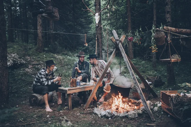 Takšen karakter so dali svojemu poslu Urban Bajrič, Matic Bezjak in Timi Rožič. Foto Domen Bizjak