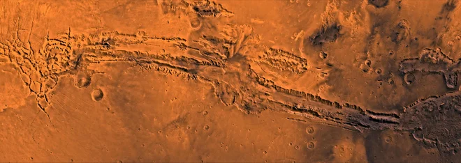 Valles Marineris FOTO: NASA/JPL-Caltech/USGS