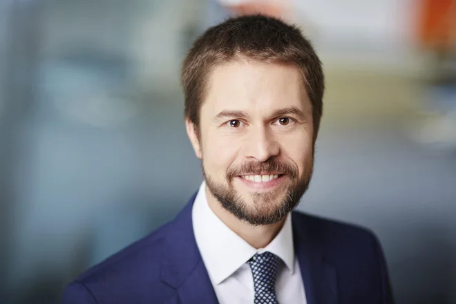 Igor Hržić, predsednik Javne razsvetljave Ljubljana, po štirih zaporednih letih izgub obljublja svetlejše čase. Foto Dariusz Iwanski