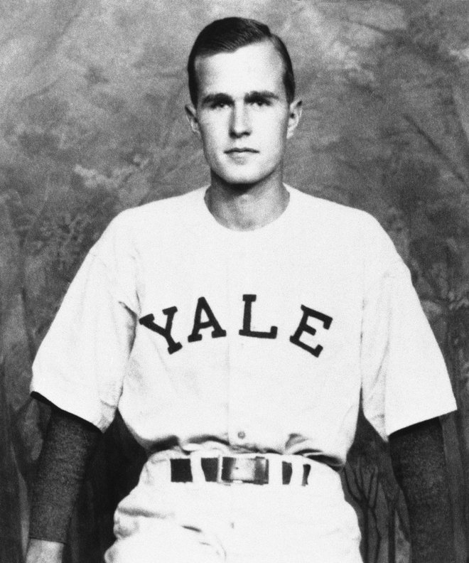 Na univerzi Yale leta 1947, ko je bil kapetan moštva za baseball. FOTO: AP