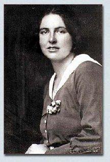 Na Univerzi v Ljubljani je prva doktorirala ženska, kemičarka Ana Mayer. FOTO: Wikipedija