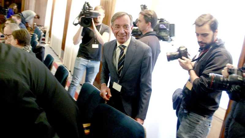 Fotografija: Iztok Purič, kandidat za ministra za kohezijo, je prestal zaslišanje pred pristojnima odboroma. Gospodarski odbor ga je podprl z osmimi glasovi za in tremi proti. Odbor za zadeve EU pa ga je podprl z somimi glasovi za in štirimi proti. FOTO: Roman Šipić/Delo