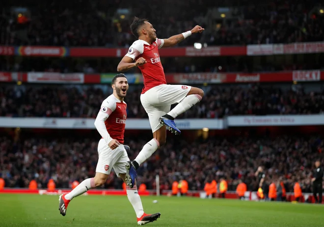 Slavje Aubameyanga je razburilo Tottenhamove navijače. FOTO: Reuters