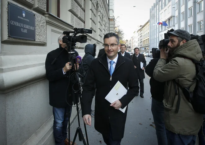 Vlada pod vodstvom Marjana Šarca bo, kot vse kaže, dobila dodatne državne sekretarje. FOTO: Matej Družnik/Delo