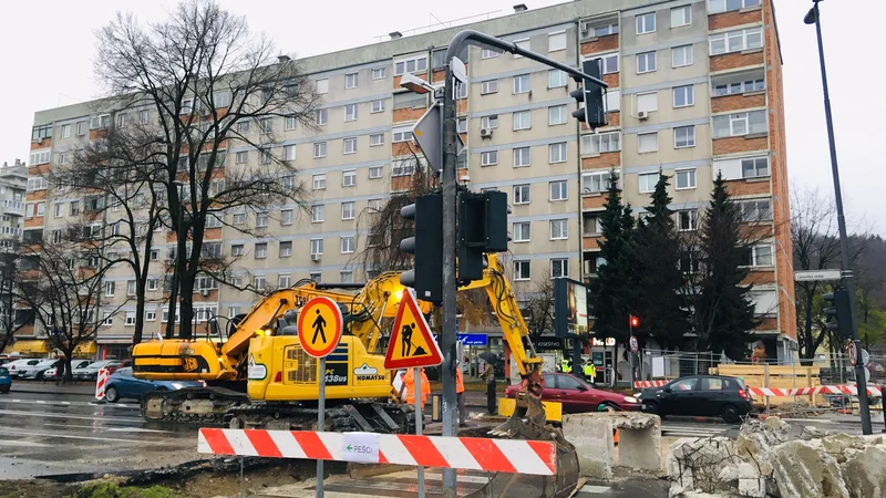 Fotografija: Dela na Celovški cesti FOTO: Jože Suhadolnik 