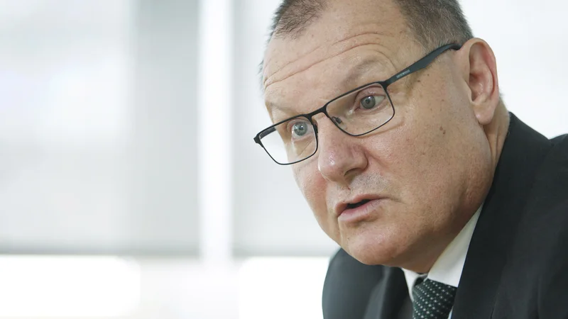 Fotografija: Miha Juhart ne bo več predsednik upravnega odbora DUTB. Foto Leon Vidic/Delo