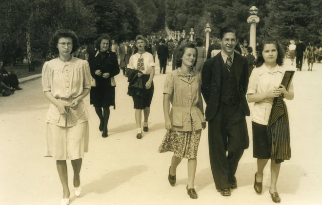 Mestne promenade - Ljubljana Foto Karel Holynski