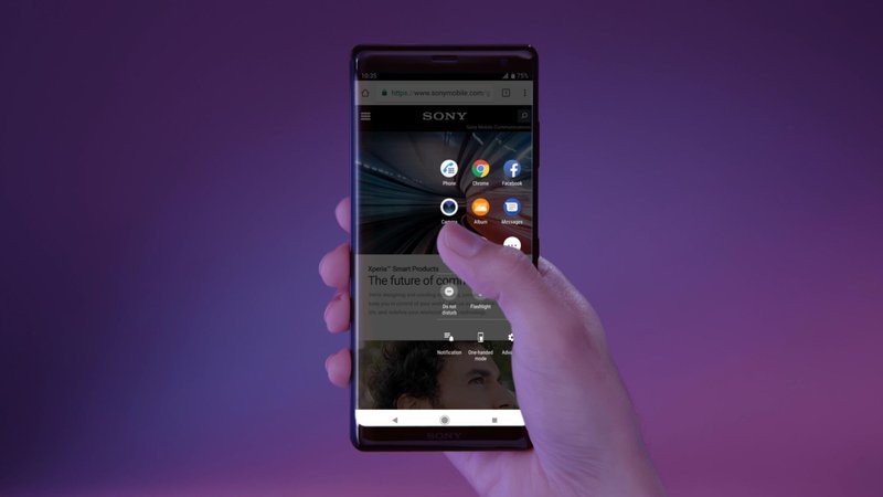 Fotografija: Ko se kjerkoli ob strani dvakrat dotaknete zaslona, telefon predvidi, katere aplikacije hočete zagnati, in jih prikaže v dosegu vaše roke, ne da bi se morali pomikati po zaslonu. FOTO: Sony