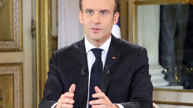Fotografija: Francoski predsednik se doslej javno ni odzval na proteste. FOTO: Reuters