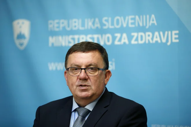 Treba je zaostriti odgovornost poslovodnih delavcev in jih ustrezno plačati, je prepričan Fakin. FOTO: Matej Družnik/Delo