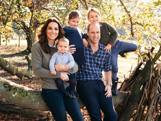 Princ William, vojvodinja Cambriška in njuni otroci Louis, Charlotte in George FOTO: Reuters
