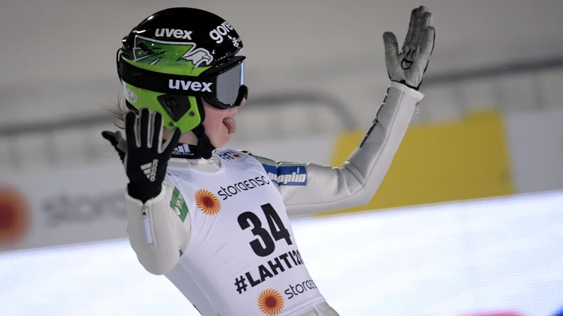 Fotografija: Ema Klinec tudi v zimskem delu sezone potrjuje, da poletni dobri rezultati niso bili le naključje. FOTO: Reuters