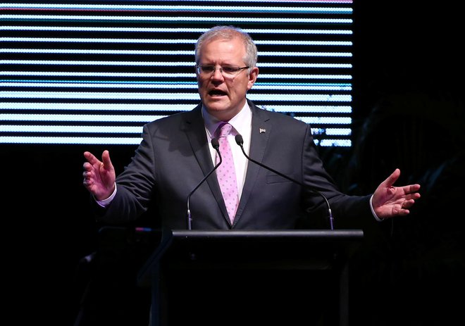 Morrison je obrazložil, da bosta priznanje Jeruzalema in premestitev veleposlaništva prispevala k mirovnem sporazumu med sprtimi Izraelci in Palestinci. FOTO: Reuters