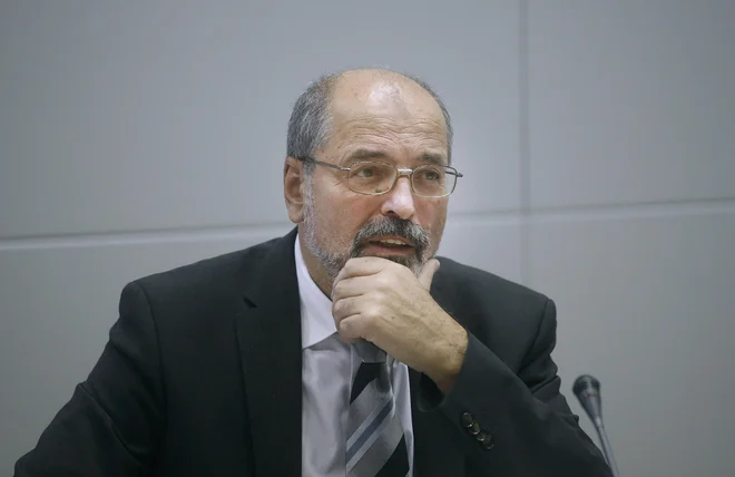 Igor Kadunc je v odzivu na očitano zapisal, da bi od nadzornega sveta pričakoval, da njegovo razrešitev predlaga na podlagi pomembnih in tehtnih razlogov. FOTO: Blaž Samec/Delo