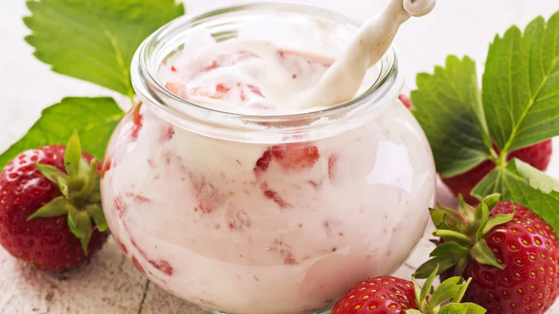 Fotografija: Pri Zvezi potrošnikov Slovenije menijo, da zaveze proizvajalcev mlečnih izdelkov niso dovolj ambiciozne. FOTO: Shutterstock