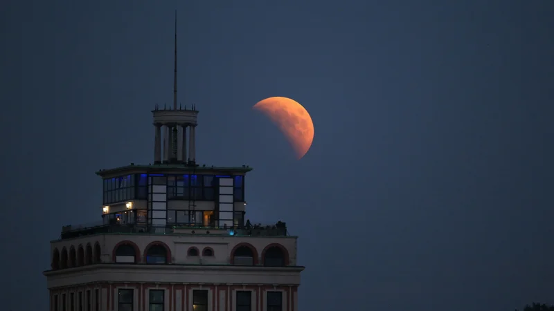 Fotografija: Sto let je po eni strani kratka, po drugi pa dolga doba. FOTO: Matej Družnik