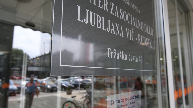 Fotografija: Center za socialno delo Vič, Ljubljana, 03. Avgust 2015. [ sociala, cosialno delo, odpis dolga] Foto Igor Zaplatil/delo