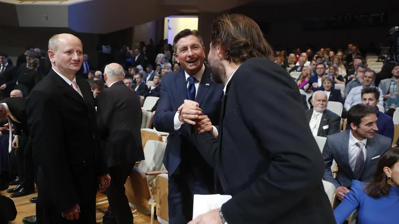 Fotografija: Predsednik države Borut Pahor nikoli ni skrival svoje naklonjenosti do športa, njegov goriški znanec Andrea Massi pa ne tega, da je zahteven in načelen mož. Foto Leon Vidic