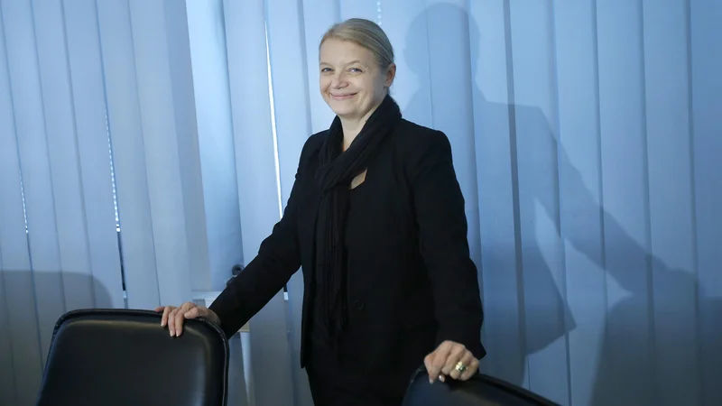 Fotografija: Stanislava Zadravec Caprirolo, direktorica Združenja bank Slovenije, se bo morala posloviti, če jo doleti pravnomočna obtožnica. Foto Blaž Samec