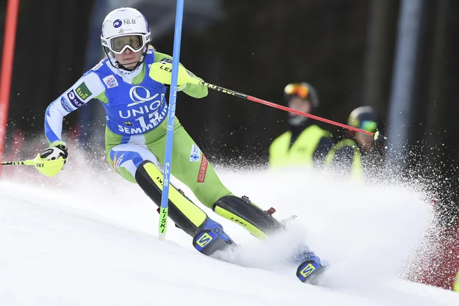 Ana Bucik je takoj po prvem vmesnem času odstopila. FOTO: Marco Tacca/AP