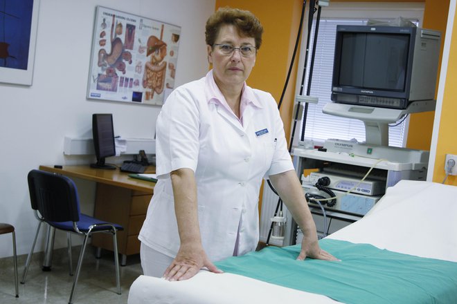Trboveljska zdravnica Alenka Forte opozarja na razglašeno zdravstvo na nacionalni ravni ter na odgovornost lokalne zdravstvene stroke in lokalne oblasti. Foto Leon Vidic