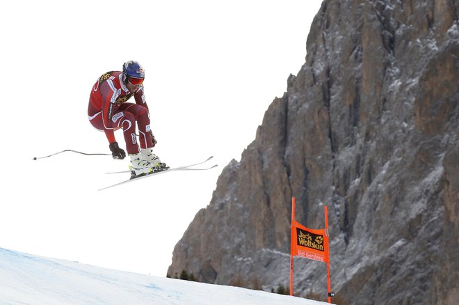Aksel Lund Svindal se je nekoč meril v vseh disciplinah, manjka mu le slalomska zmaga. Odkar ima težave s kolenom, tekmuje le v hitrih. FOTO: Reuters