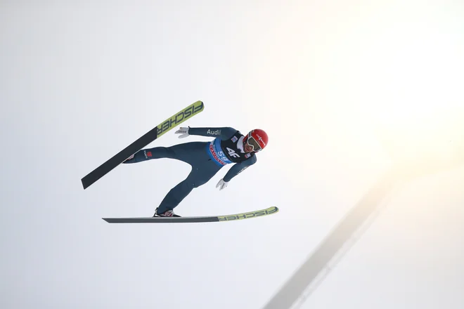 Markus Eisenbichler je vodil po prvi seriji. FOTO: Lisi Niesner/Reuters