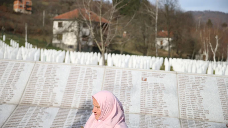 Fotografija: Vprašanje genocida in zločinov ne bo izginilo iz evropske agende držav, ki želijo postati članice EU. Foto: Dado Ruvić/Reuters