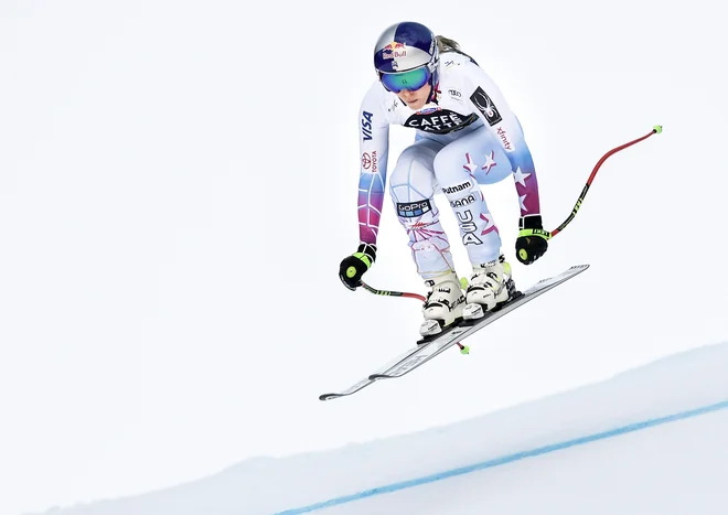 Lindsey Vonn bo morala na povratek še malo počakati, ženskih tekem v St. Antonu ta konec tedna ne bo. FOTO: Reuters