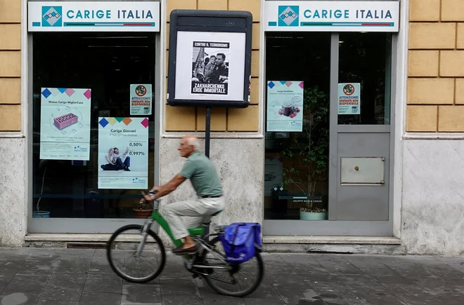 Banka Carige je deseta največja banka na Apeninskem polotoku. FOTO: REUTERS/Max Rossi
