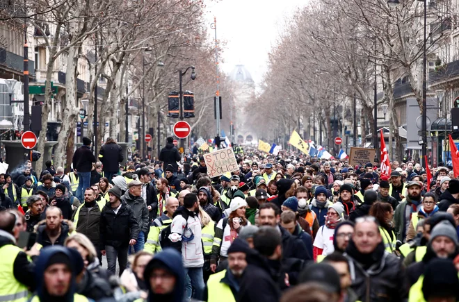 Protesti se odvijajo že deveti teden zapored. FOTO: Reuters