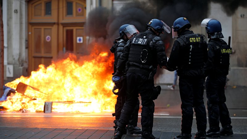 Fotografija: Protesti se odvijajo že deveti teden zapored. FOTO: Reuters