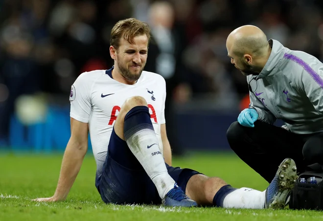 Harry Kane bo izpustil dva meseca zaradi poškodbe gležnja. FOTO: Reuters