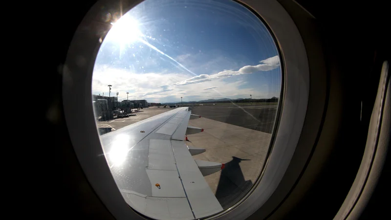 Fotografija: FOTO: Letaliče Joeta Pučnika Ljubljana,Adria Airways,Airbus A-319.