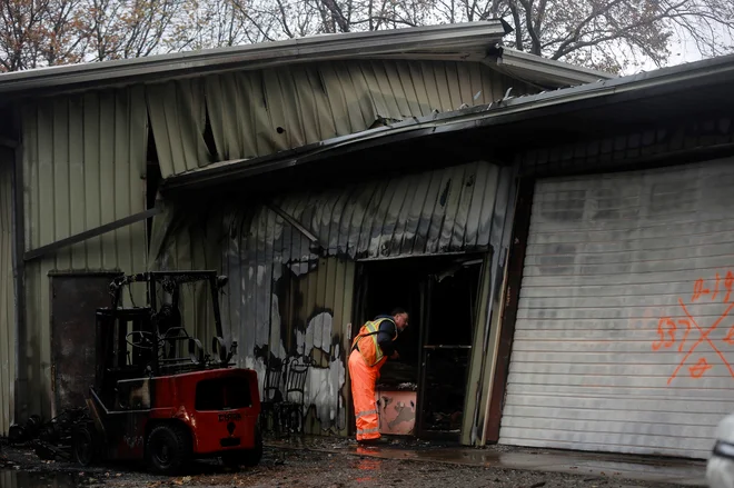 Požari v Kaliforniji so uničili obsežna območja z infrastrukturo podjetja PG&amp;E. Foto Reuters