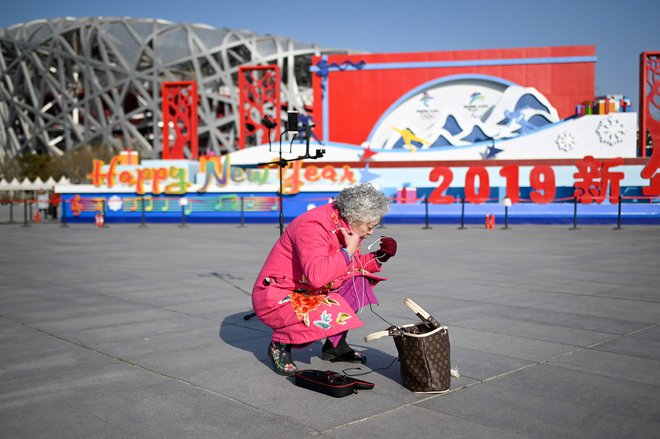 Dvainšestdesetletna Wang Jinxiang med vsakodnevnimi priparavami na izvajanje taj čija. FOTO: AFP