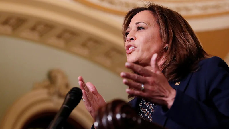 Fotografija: Kamala Harris je tretja ženska v zgodovini, ki v ameriškem senatu zastopa Kalifornijo. FOTO: Reuters