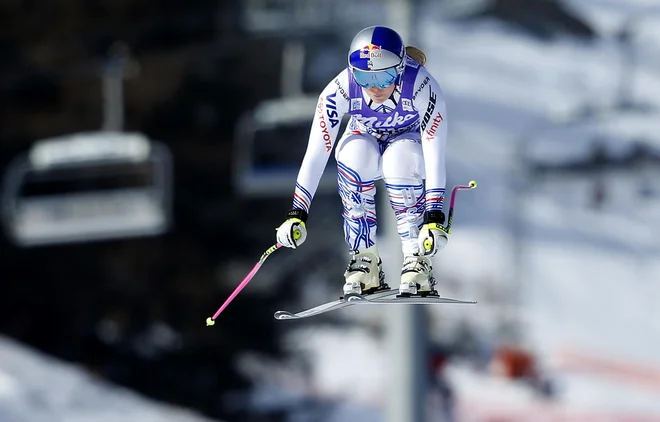 Američanka je ob vrnitvi v konkurenco po poškodbi vknjižila 9. in 15. mesto na smukih ter odstop na superveleslalomu. FOTO: Matej Družnik/Delo