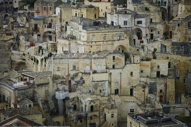 Matera velja za najstarejšo naselbino na območju Italije. FOTO: Primož Zrnec/Delo