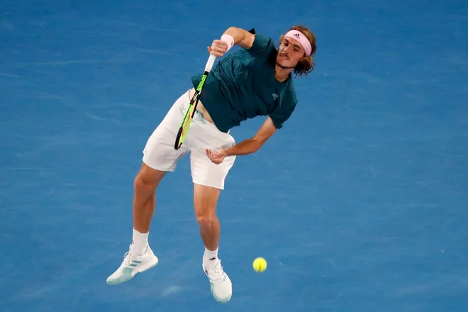 Stefanos Tsitsipas je kljub polfinalnemu porazu zabeležil dosežek kariere. FOTO: David Gray/AFP