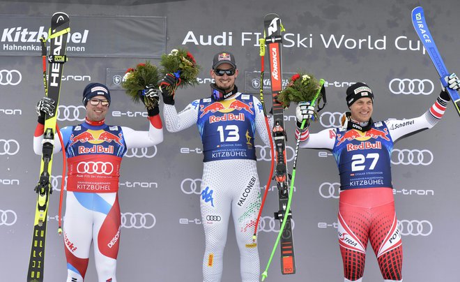 Najboljša trojica: zmagovalec Dominik Paris, drugouvrščeni Beat Feuz in Otmar Stiedinger na tretjem mestu. FOTO: AFP