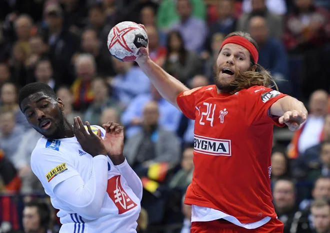 Mikkel Hansen je bil z 12 goli neustavljiv. FOTO: Annegret Hilse/Reuters