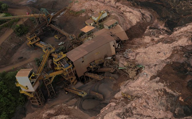 Predstavniki rudarskega podjetja Vale ne uspejo vzpostaviti stika z nekaj več kot 250 zaposlenimi. FOTO: Washington Alves/Reuters