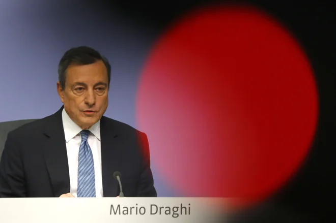 Predsednik ECB Mario Draghi v osemletnem mandatu, ki se zaključuje oktobra, zelo verjetno ne bo niti enkrat zvišal obrestnih mer. FOTO Reuters