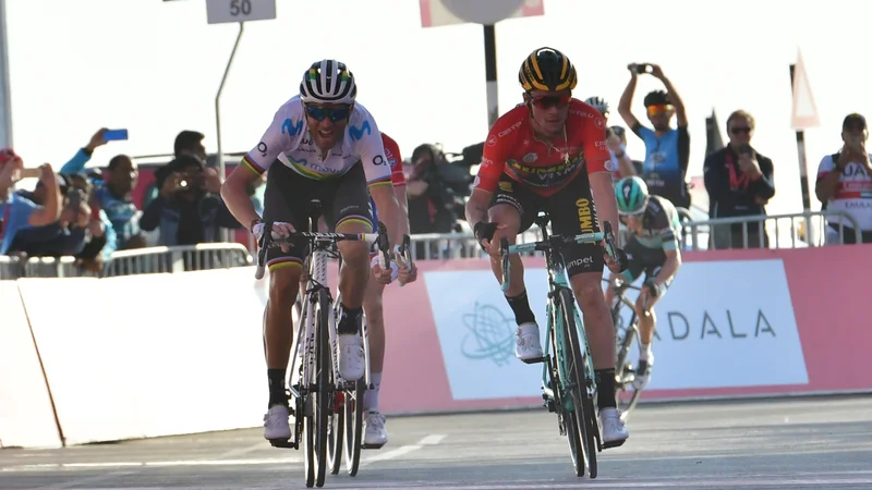 Fotografija: Primož Roglič je v zadnjih 2,8 kilometra pedala povprečno poganjal s kar 375 vati. FOTO: AFP