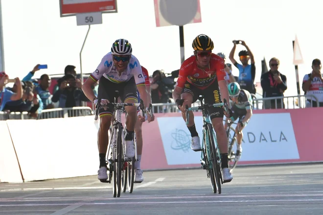 Primož Roglič je v zadnjih 2,8 kilometra pedala povprečno poganjal s kar 375 vati. FOTO: AFP