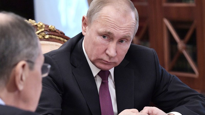 Fotografija: Ruski predsednik Vladimir Putin je danes sporočil, da Rusija prekinja sodelovanje v sporazumu. Photo: Reuters